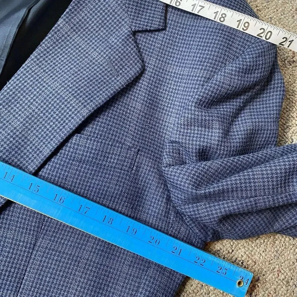 Men’s 2Button Blazer Jacket Sz 44L Pure Silk Plaid Houndstooth Blue Gray Pocket - Picture 2 of 11